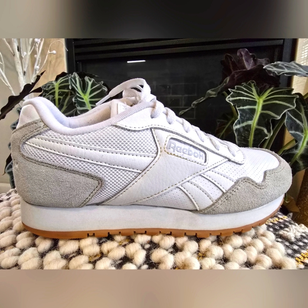 Women's Reebok Classic Sneakers